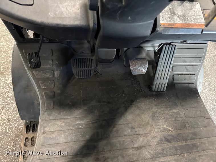 image for item FB5535 Toyota 8FGCU25 forklift