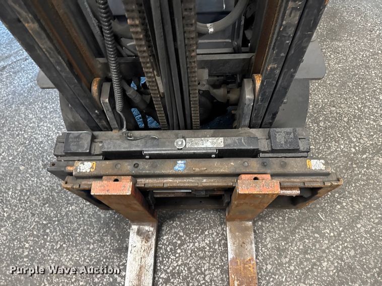 image for item FB5535 Toyota 8FGCU25 forklift