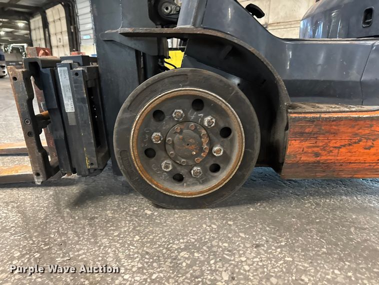 image for item FB5535 Toyota 8FGCU25 forklift