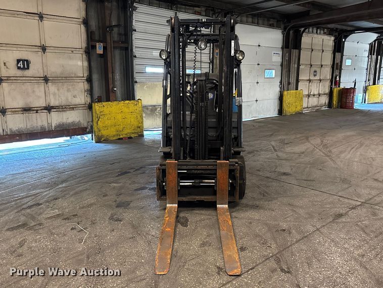 image for item FB5536 Toyota 8FGCU25 forklift