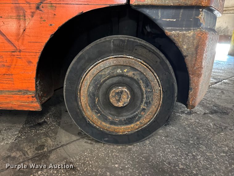 image for item FB5536 Toyota 8FGCU25 forklift