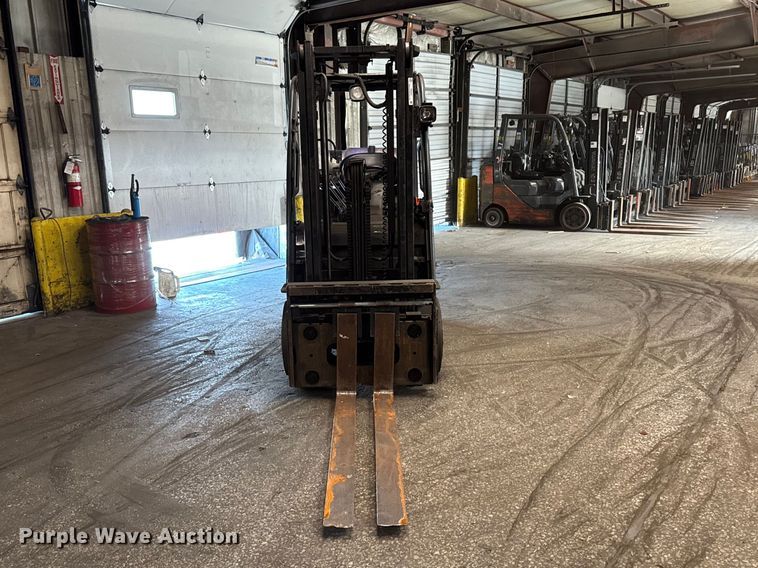 image for item FB5537 Toyota 8FGCU25 forklift