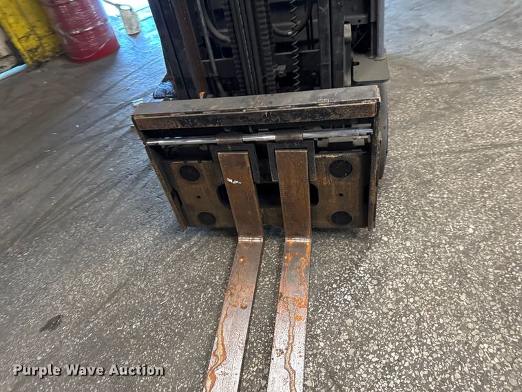 image for item FB5537 Toyota 8FGCU25 forklift