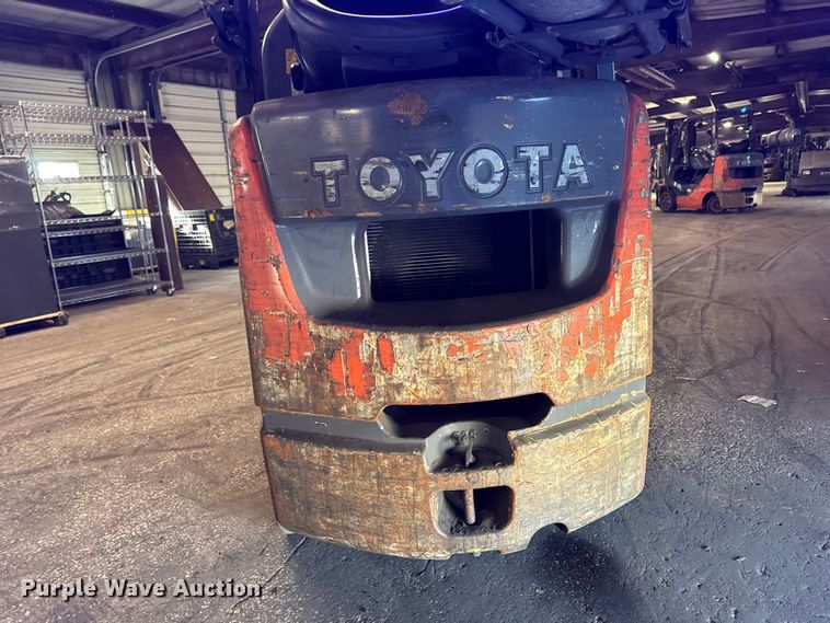 image for item FB5537 Toyota 8FGCU25 forklift