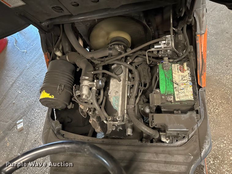 image for item FB5537 Toyota 8FGCU25 forklift