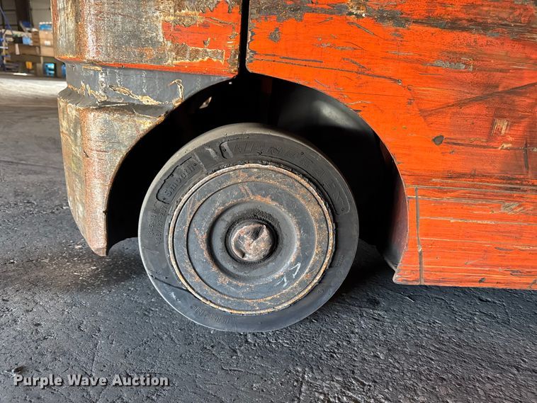 image for item FB5537 Toyota 8FGCU25 forklift