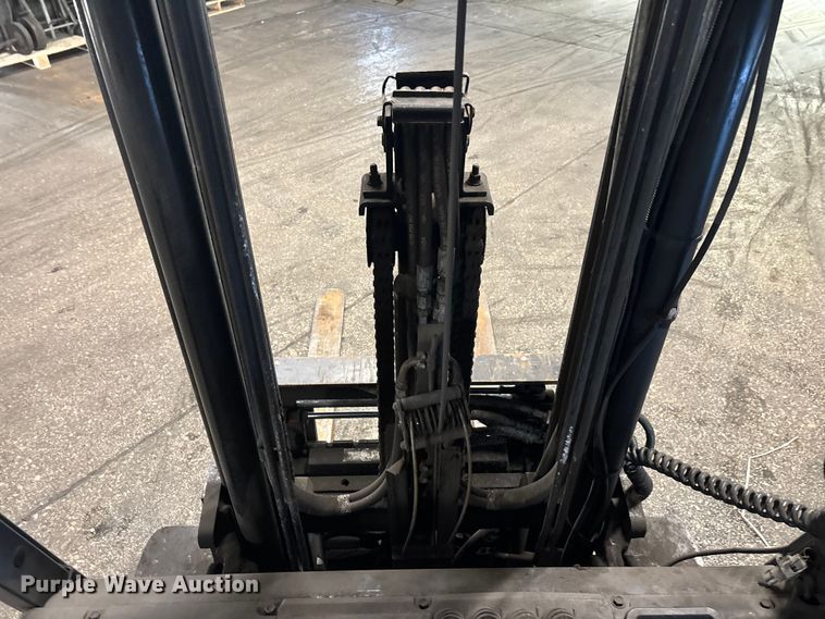 image for item FB5538 Toyota 8FGCU25 forklift