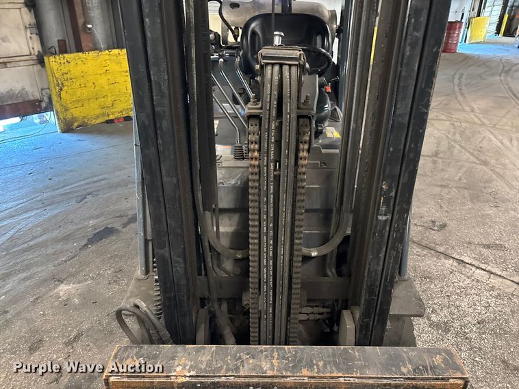 image for item FB5538 Toyota 8FGCU25 forklift