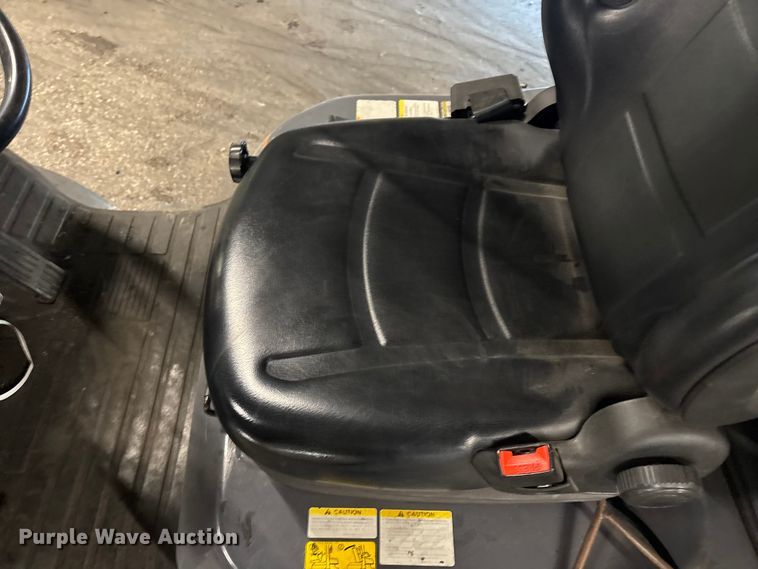 image for item FB5538 Toyota 8FGCU25 forklift