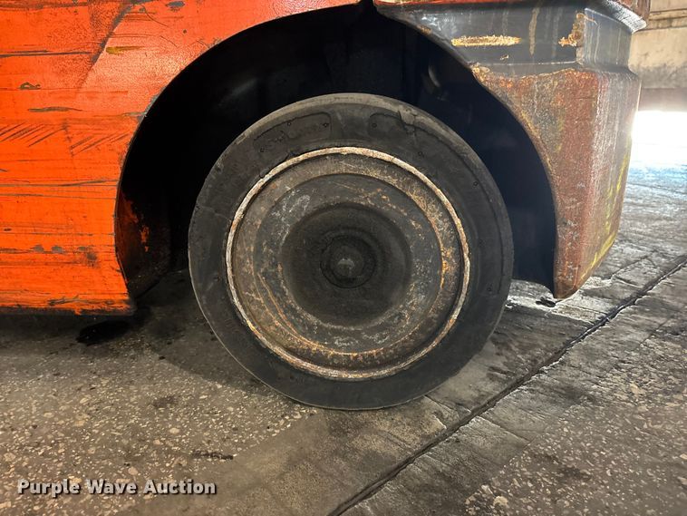 image for item FB5538 Toyota 8FGCU25 forklift