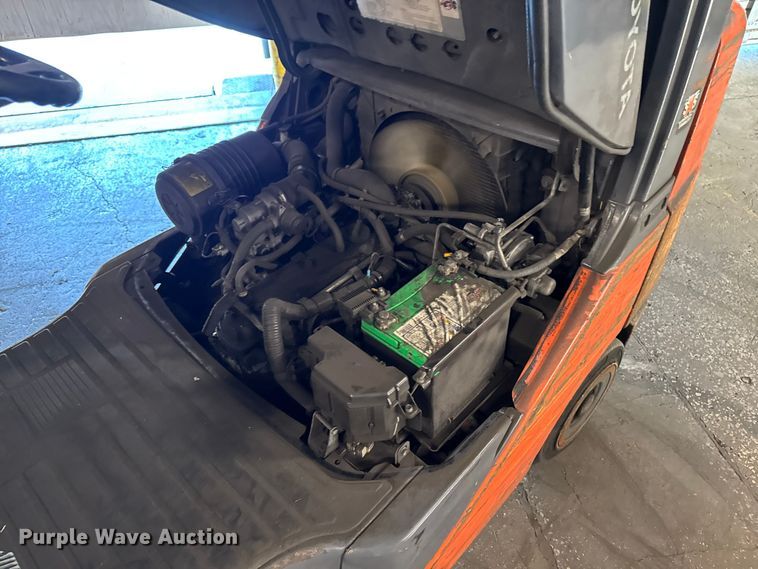 image for item FB5539 Toyota 8FGCU25 forklift