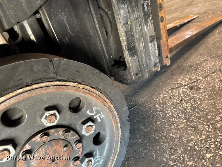 image for item FB5539 Toyota 8FGCU25 forklift