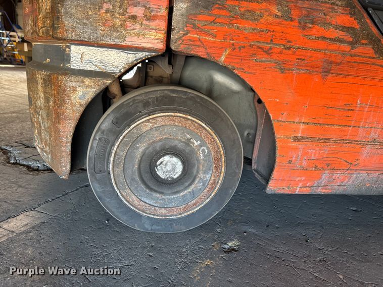 image for item FB5539 Toyota 8FGCU25 forklift