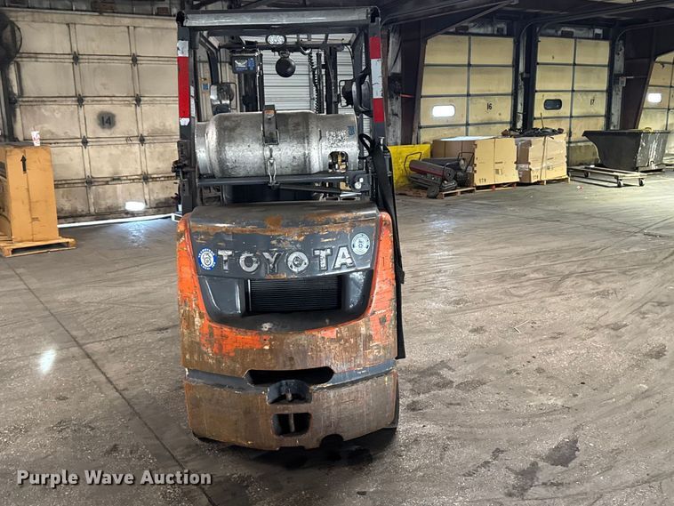 image for item FB5540 Toyota 8FGCU25 forklift