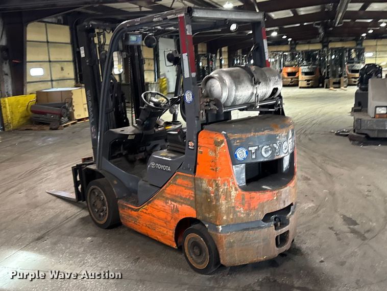 image for item FB5540 Toyota 8FGCU25 forklift