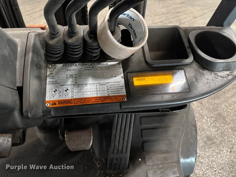 image for item FB5540 Toyota 8FGCU25 forklift