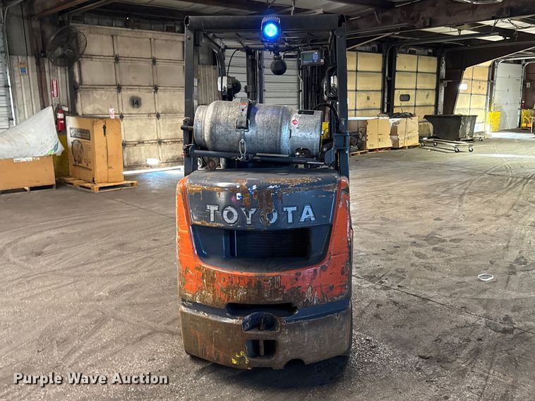 image for item FB5541 Toyota 8FGCU25 forklift