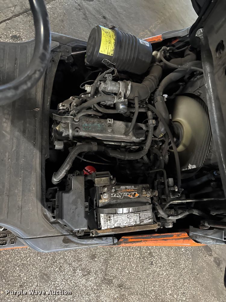 image for item FB5541 Toyota 8FGCU25 forklift