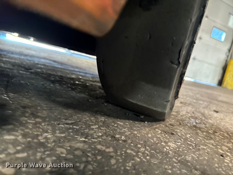 image for item FB5541 Toyota 8FGCU25 forklift