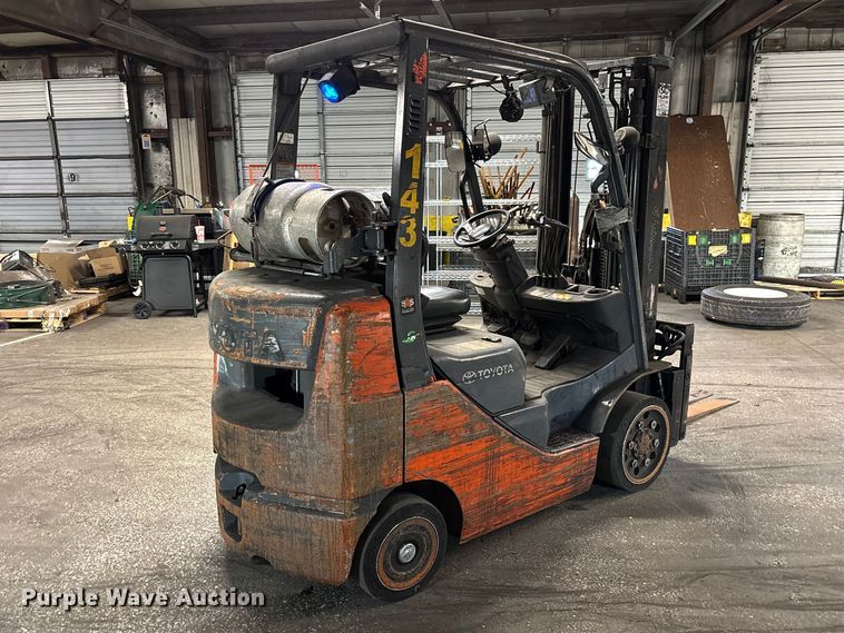 image for item FB5542 Toyota 8FGCU25 forklift
