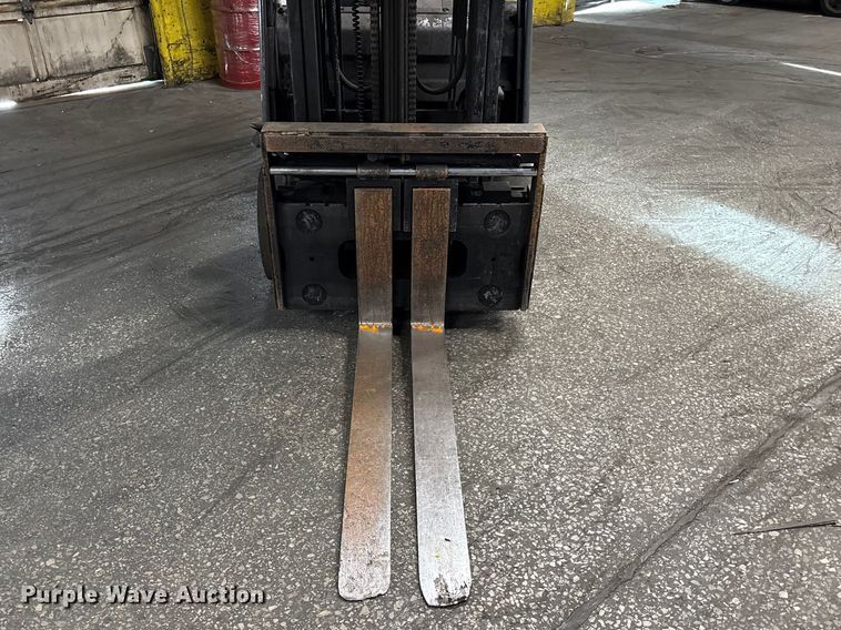 image for item FB5542 Toyota 8FGCU25 forklift