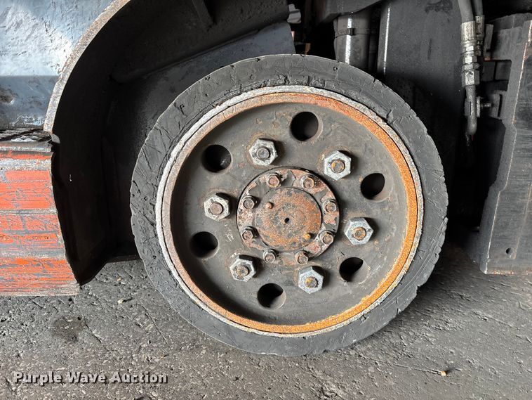 image for item FB5542 Toyota 8FGCU25 forklift