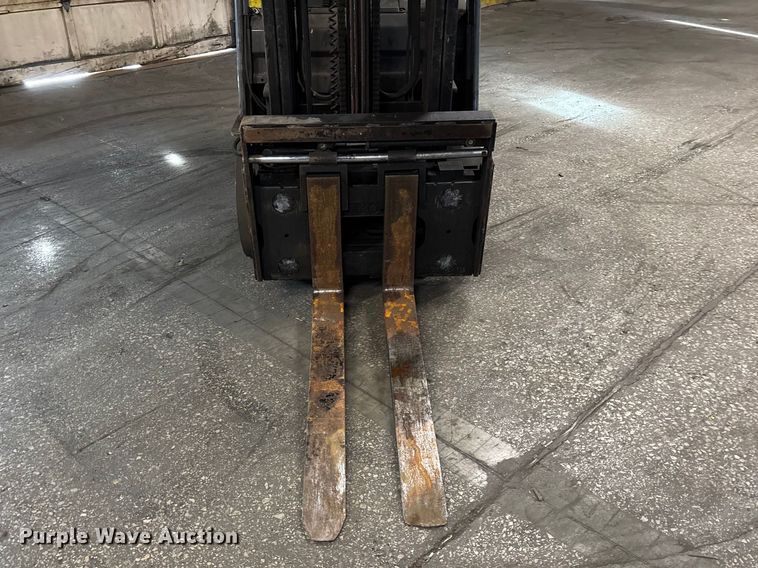 image for item FB5543 Toyota 8FGCU25 forklift