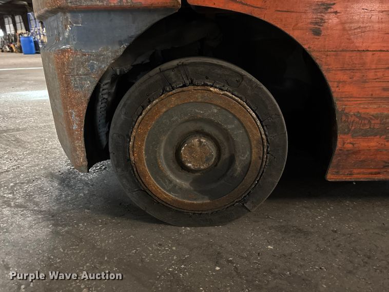 image for item FB5543 Toyota 8FGCU25 forklift