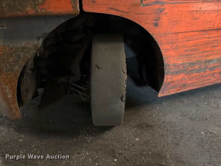 image for item FB5543 Toyota 8FGCU25 forklift