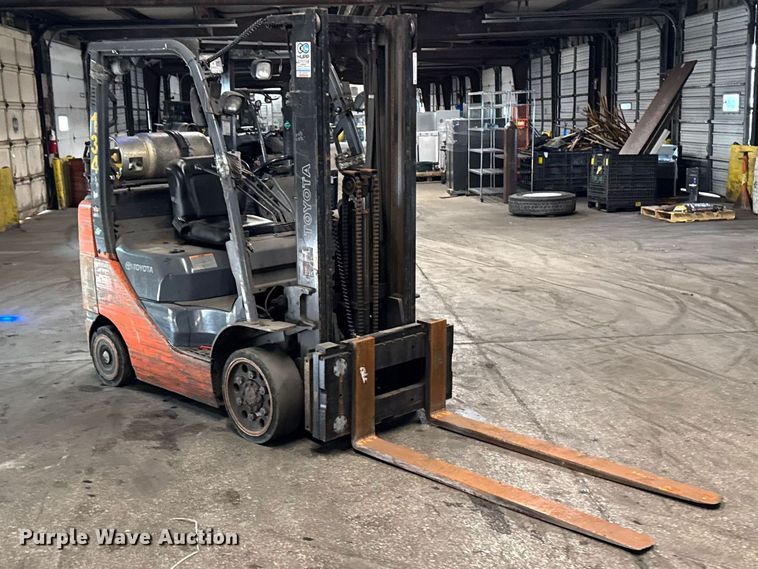 image for item FB5544 Toyota 8FGCU25 forklift