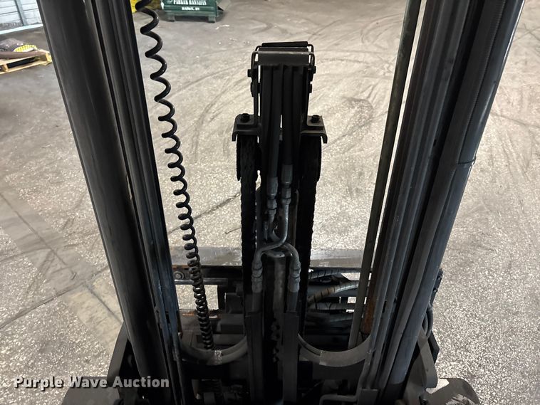 image for item FB5545 Toyota 8FGCU25 forklift