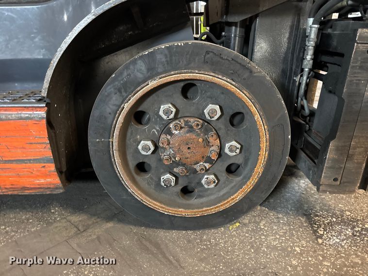 image for item FB5545 Toyota 8FGCU25 forklift