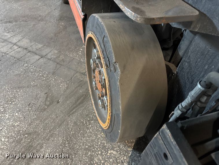 image for item FB5545 Toyota 8FGCU25 forklift