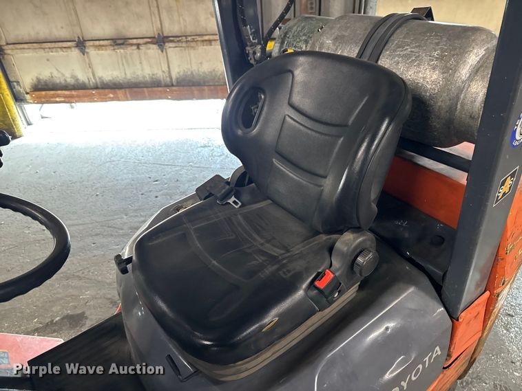 image for item FB5546 Toyota 7FGCU25 forklift