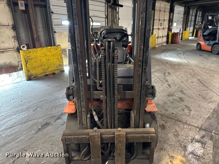 image for item FB5546 Toyota 7FGCU25 forklift