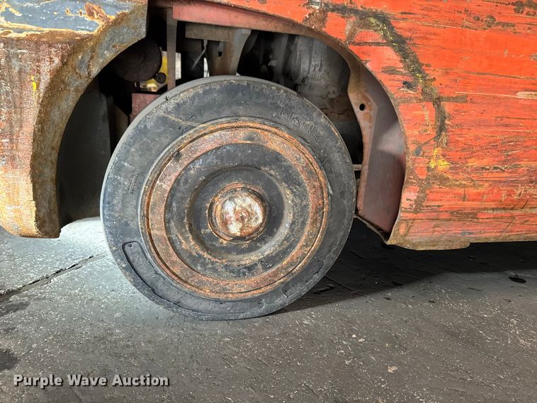 image for item FB5546 Toyota 7FGCU25 forklift