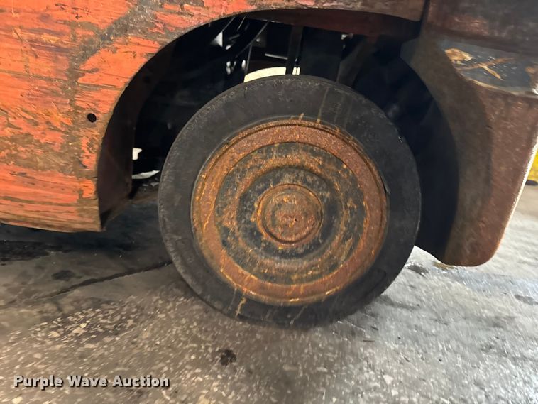 image for item FB5546 Toyota 7FGCU25 forklift