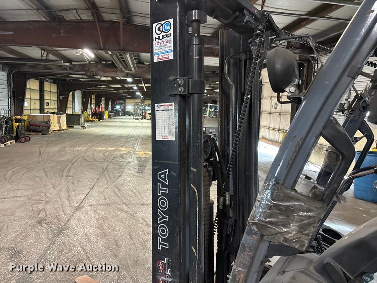 image for item FB5547 Toyota 8FGCU25 forklift