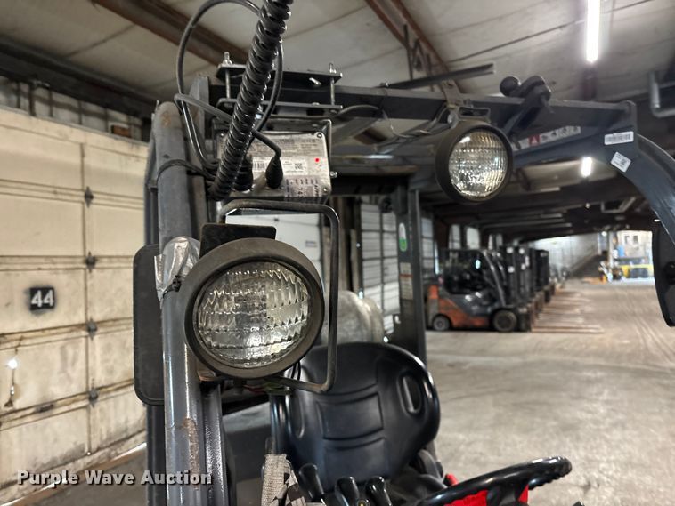 image for item FB5547 Toyota 8FGCU25 forklift