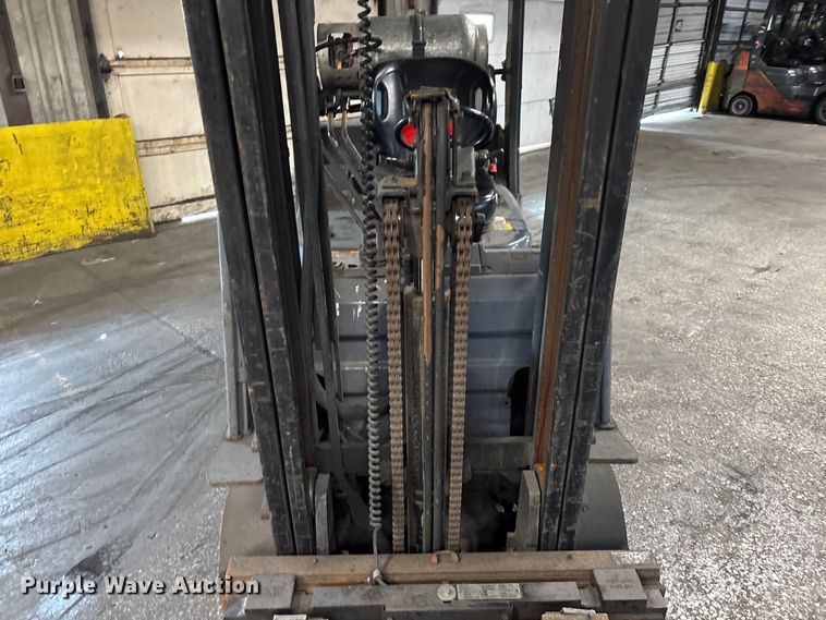 image for item FB5547 Toyota 8FGCU25 forklift