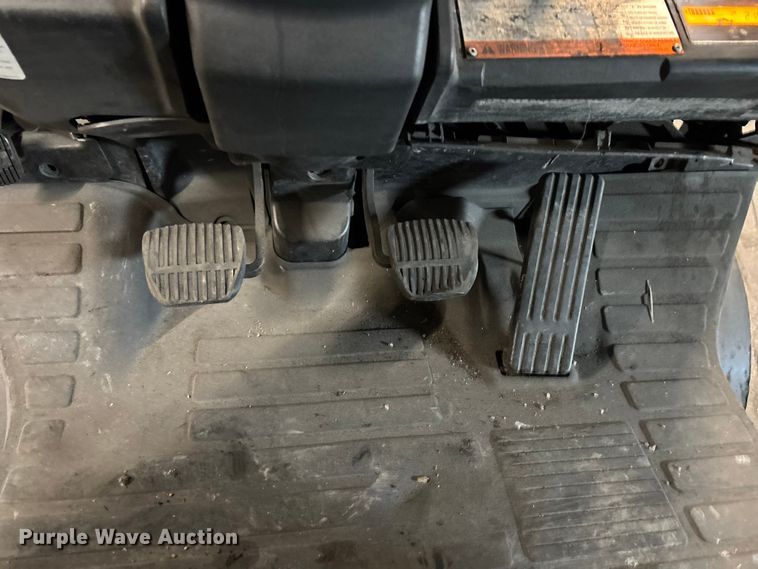 image for item FB5547 Toyota 8FGCU25 forklift