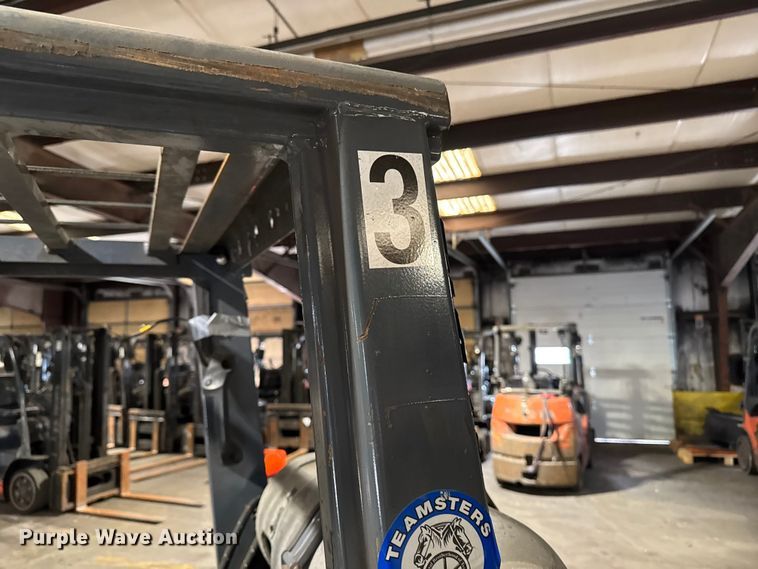 image for item FB5548 Toyota 8FGCU25 forklift