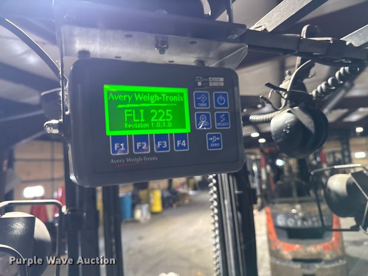 image for item FB5548 Toyota 8FGCU25 forklift