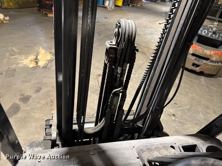 image for item FB5548 Toyota 8FGCU25 forklift