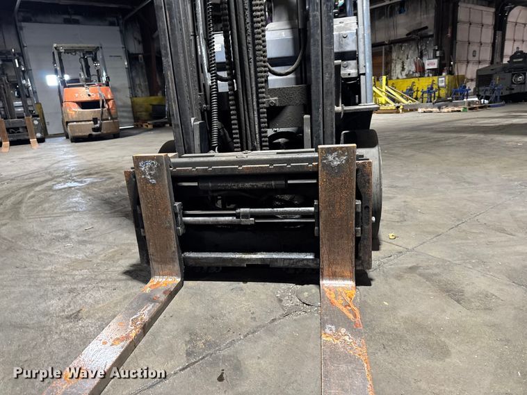 image for item FB5548 Toyota 8FGCU25 forklift