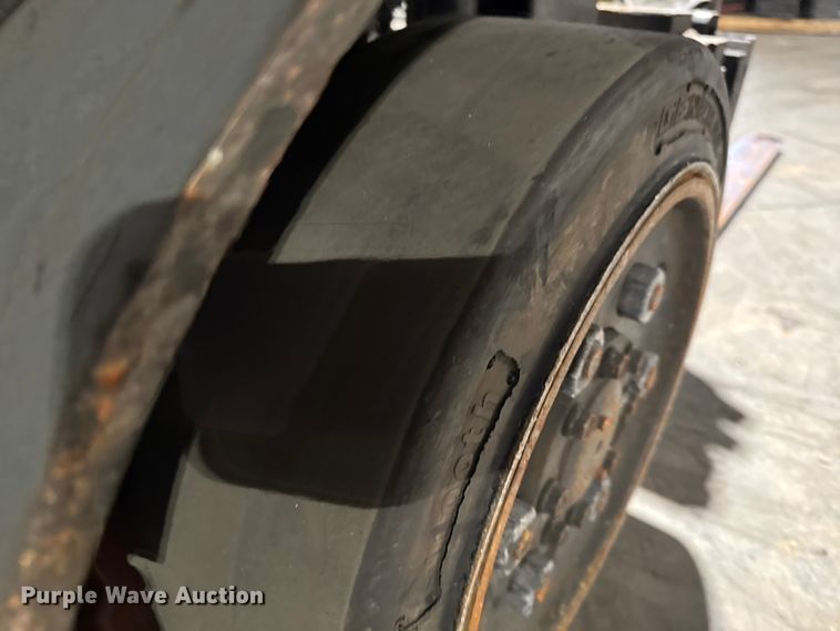 image for item FB5548 Toyota 8FGCU25 forklift