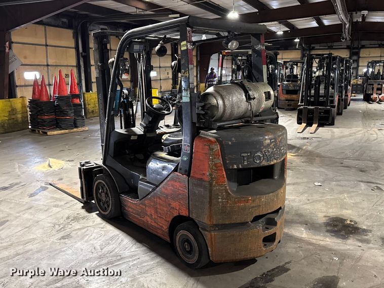 image for item FB5551 Toyota 8FGCU25 forklift