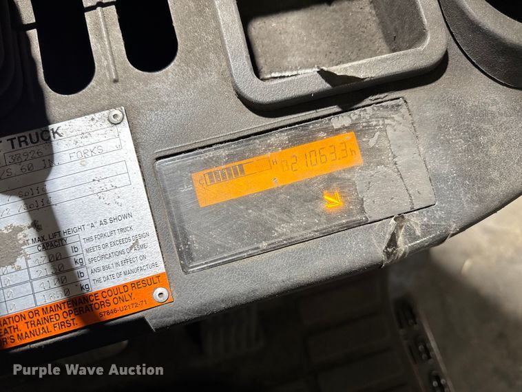 image for item FB5551 Toyota 8FGCU25 forklift