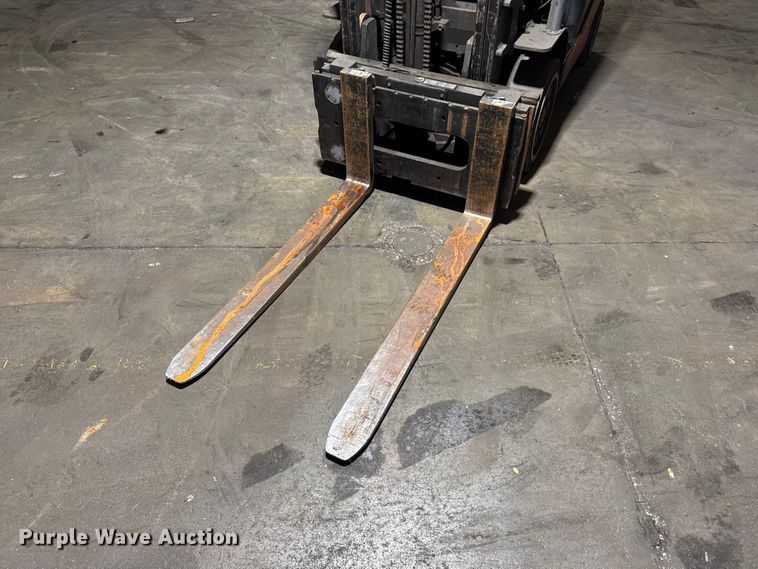 image for item FB5551 Toyota 8FGCU25 forklift