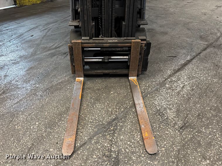 image for item FB5552 Toyota 8FGCU25 forklift